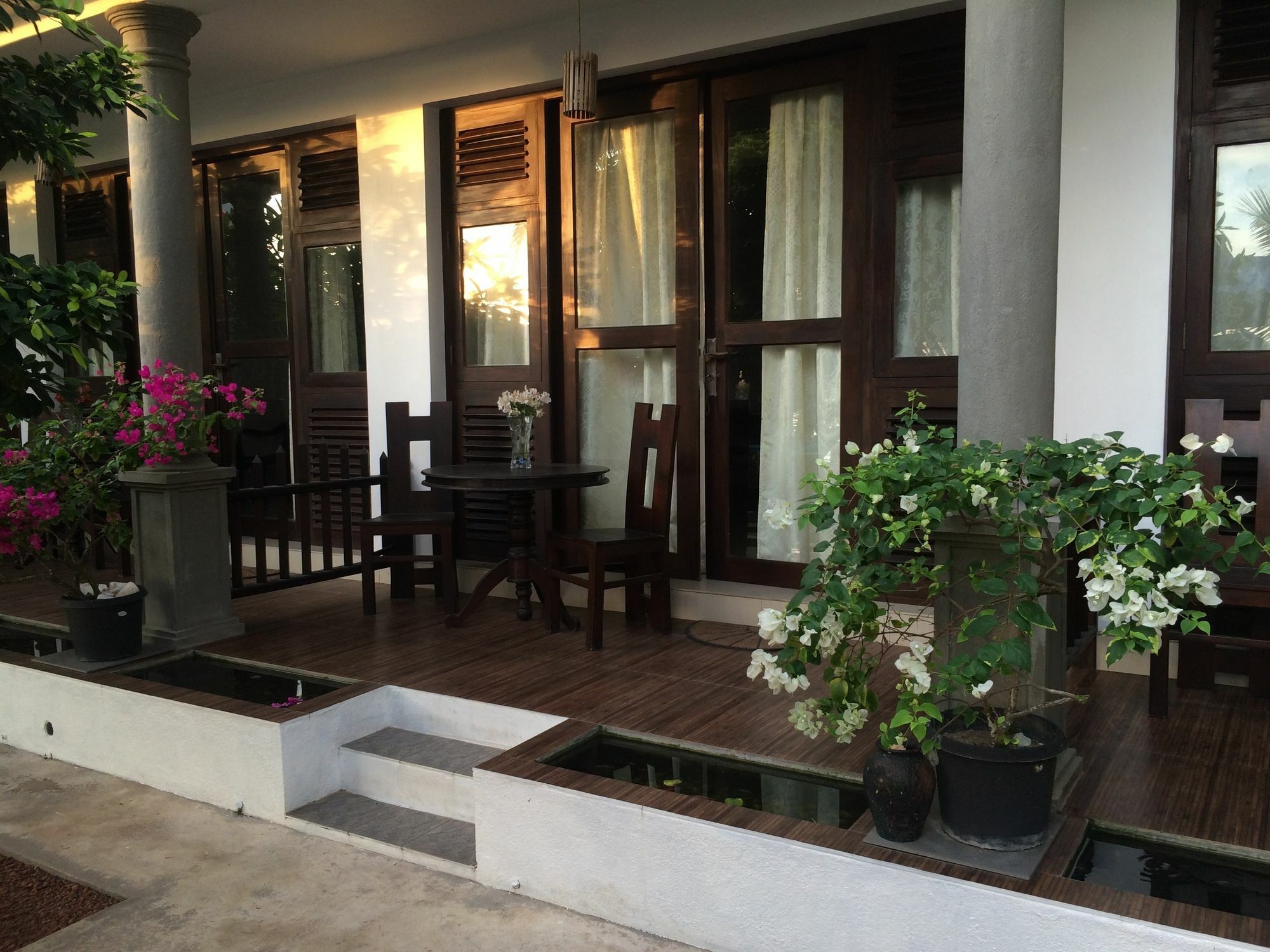 Beach Castle Unawatuna Exterior photo